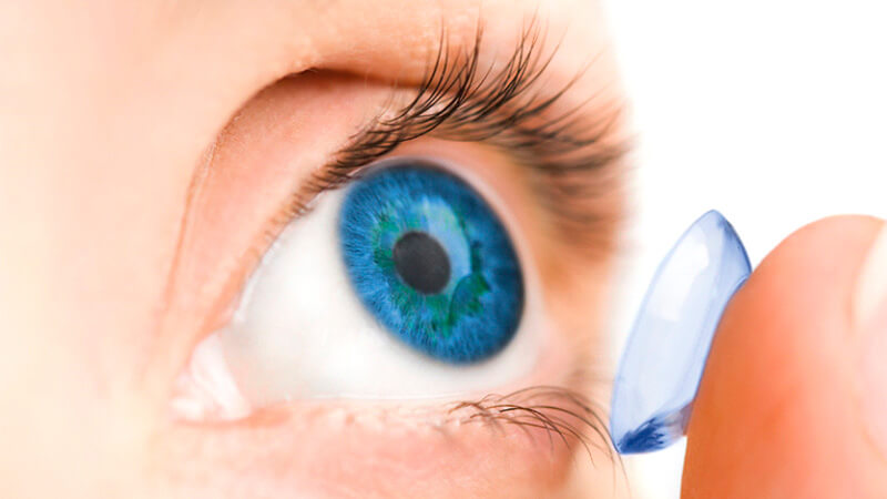 10 consejos para evitar infecciones oculares por el uso incorrecto de las lentes de contacto
